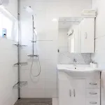 2 Bedroom Gorgeous In شقة Vinišće